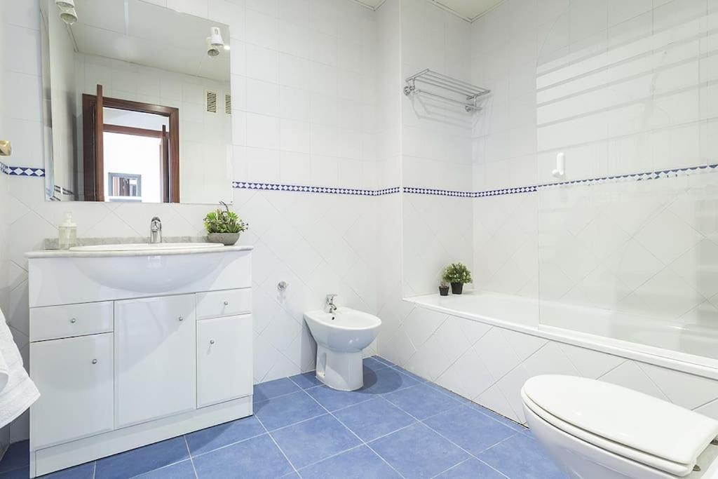 Apartamento El Mirador, Recepcion 24 H, Piscina, Wifi Y Parking Interior Bormujos Dış mekan fotoğraf