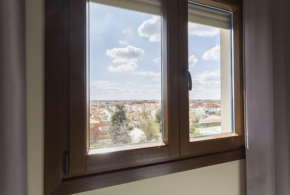 Apartamento El Mirador, Recepcion 24 H, Piscina, Wifi Y Parking Interior Bormujos Dış mekan fotoğraf